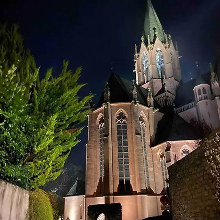 Altstadt Pur!an Der Wunderschoenen Katharinenkirche