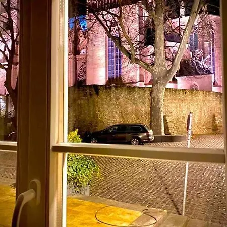 Apartment Altstadt Pur!an Der Wunderschoenen Katharinenkirche Oppenheim