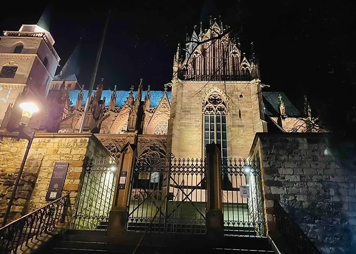 Altstadt Pur!an Der Wunderschoenen Katharinenkirche